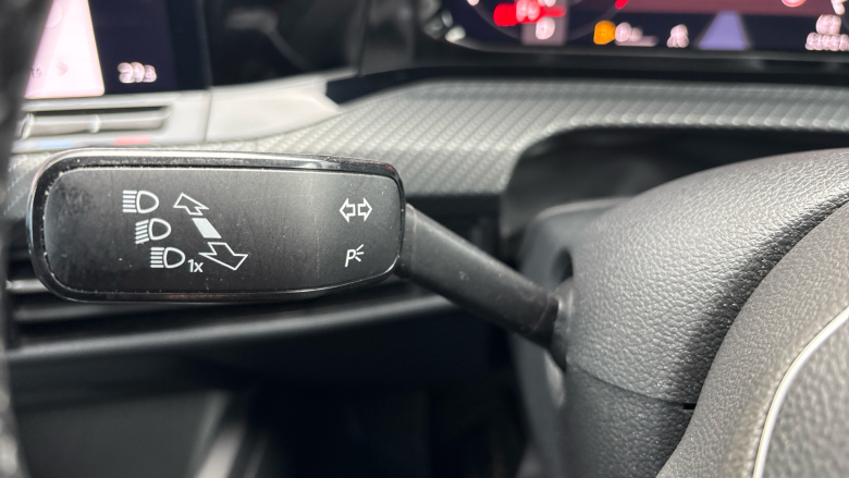 Volkswagen Golf 1.5 eTSI 150 R-Line 5dr DSG Petrol Hatchback